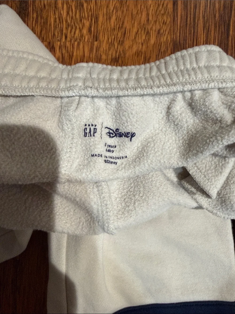 GAP 2 Pair of Cream Sweatpants with Navy 'Champ' Graphic